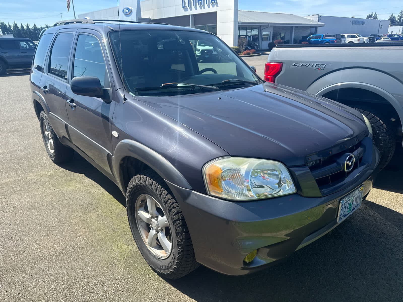 Thumbnail: 2005 Mazda Tribute - 3