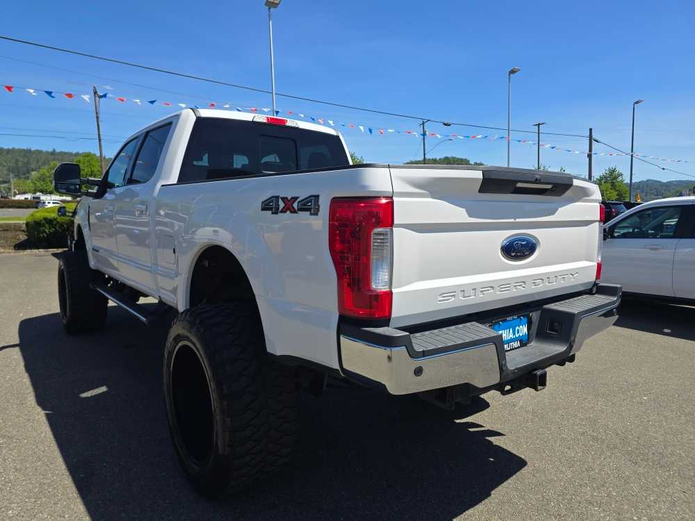 Thumbnail: 2017 Ford F-350 - 3