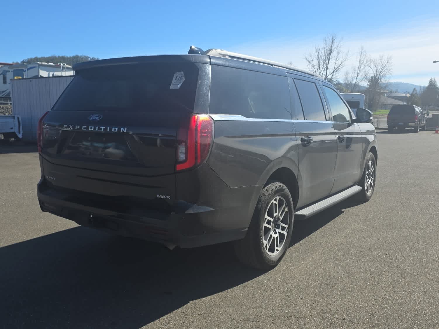 Thumbnail: 2025 Ford Expedition MAX - 12