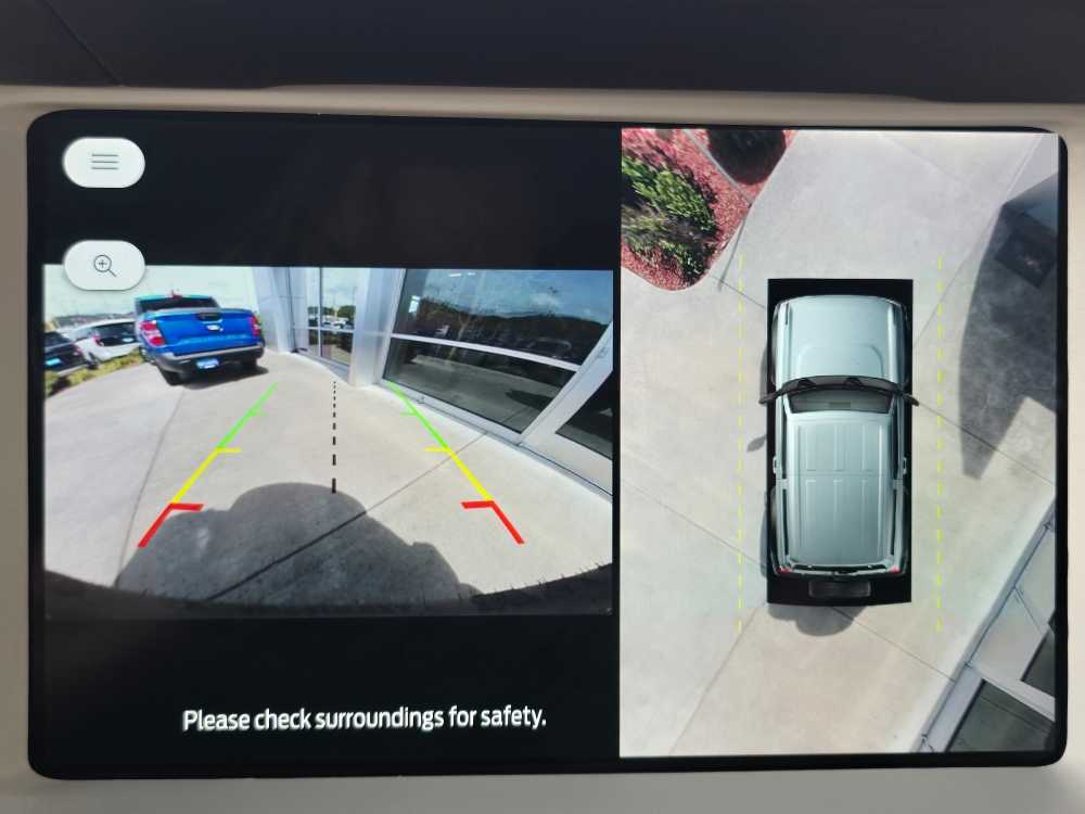 Thumbnail: 2025 Ford Bronco - 20