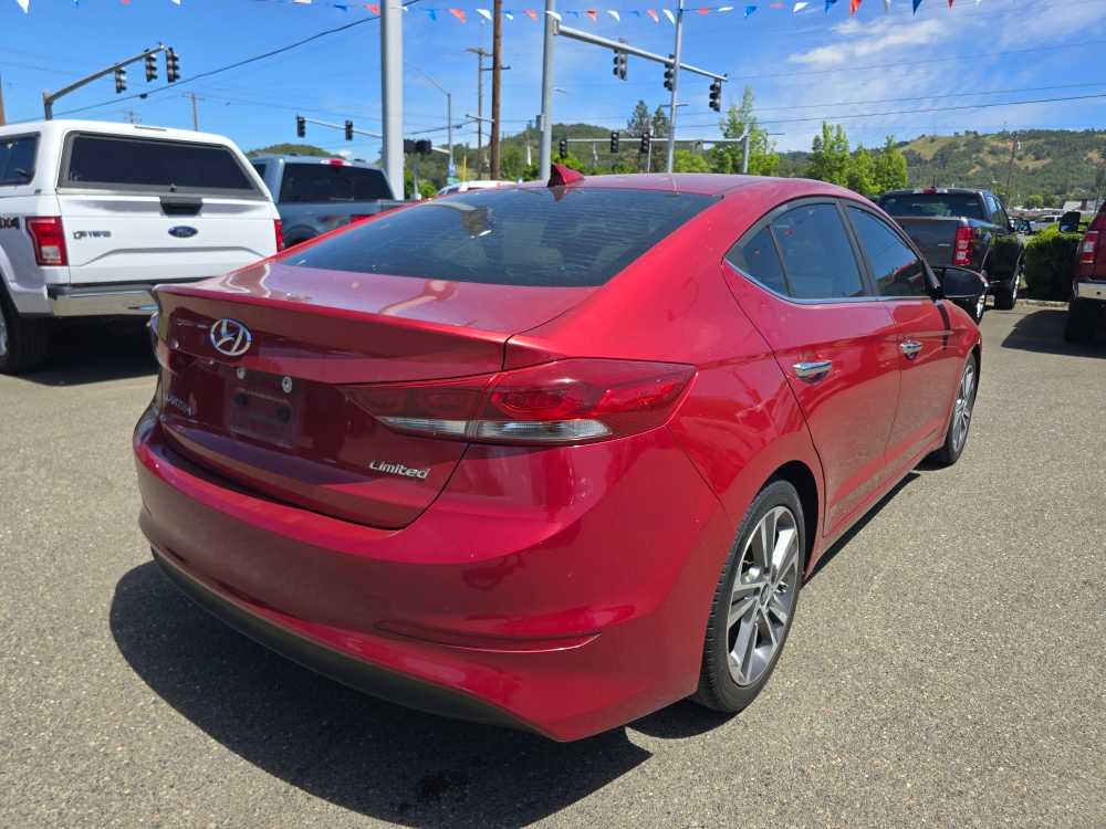 Thumbnail: 2017 Hyundai Elantra - 3
