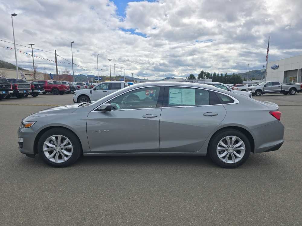 Thumbnail: 2024 Chevrolet Malibu - 2