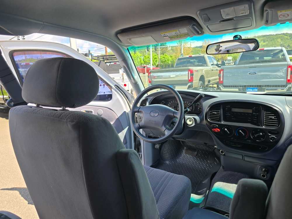 Thumbnail: 2000 Toyota Tundra - 10