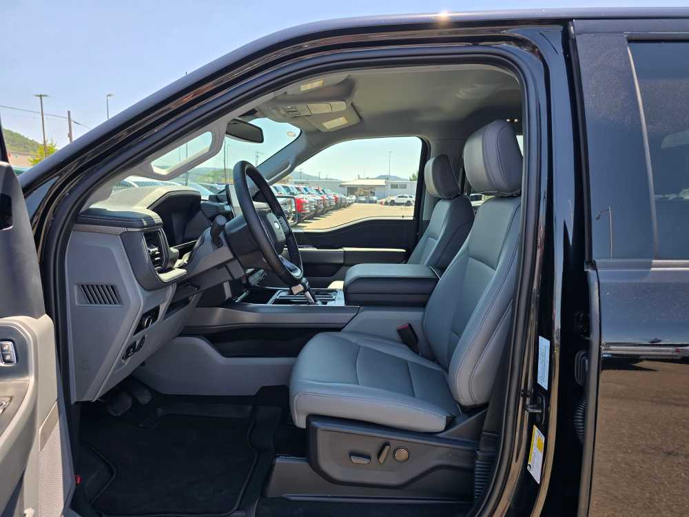 Thumbnail: 2025 Ford F-150 - 9