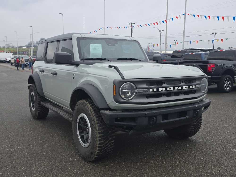 Thumbnail: 2023 Ford Bronco - 7