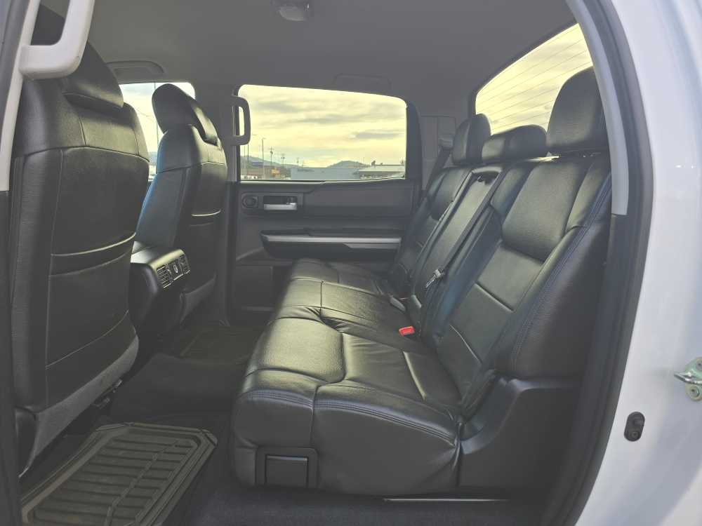 Thumbnail: 2016 Toyota Tundra - 16