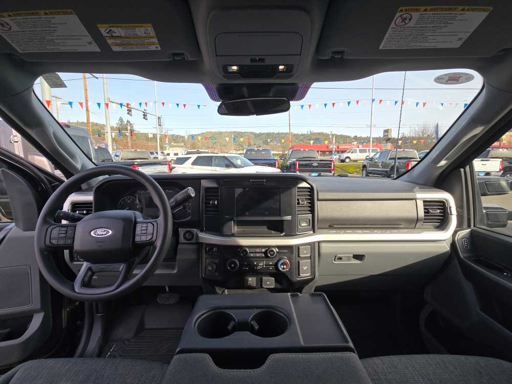 Thumbnail: 2025 Ford F-250 - 15