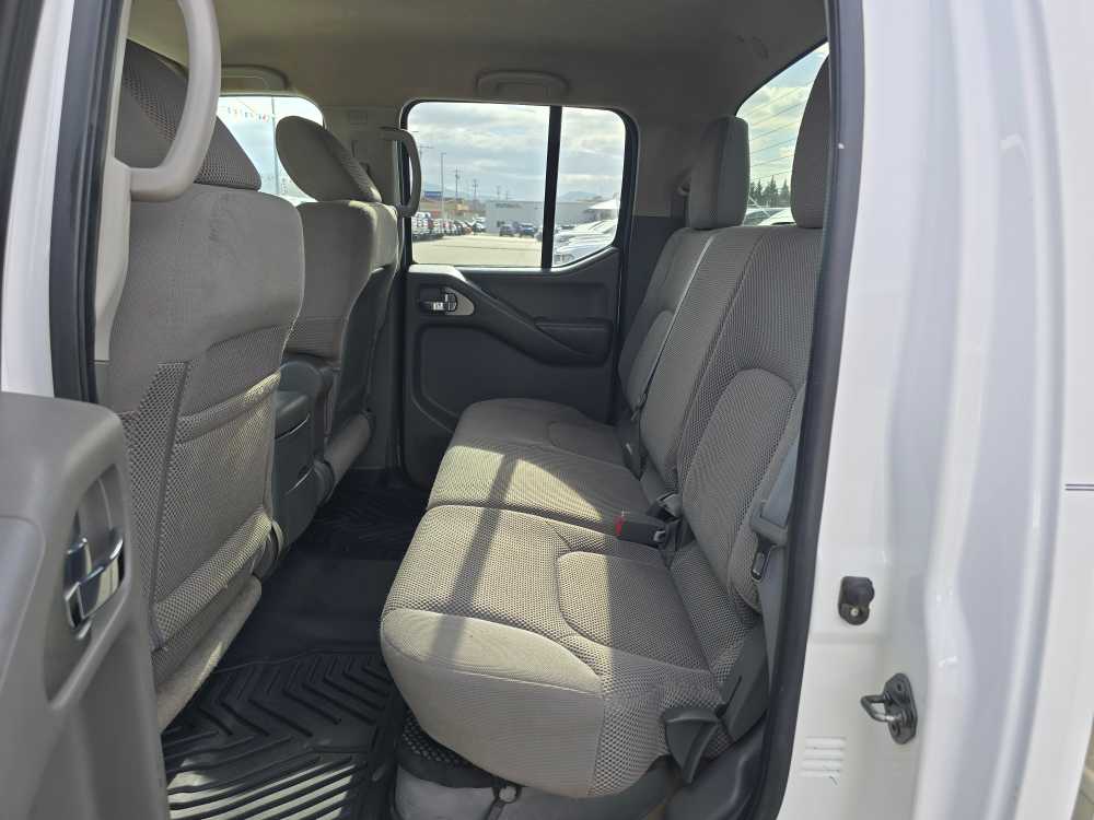 Thumbnail: 2012 Nissan Frontier - 16