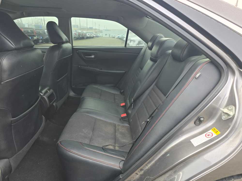 Thumbnail: 2017 Toyota Camry - 16