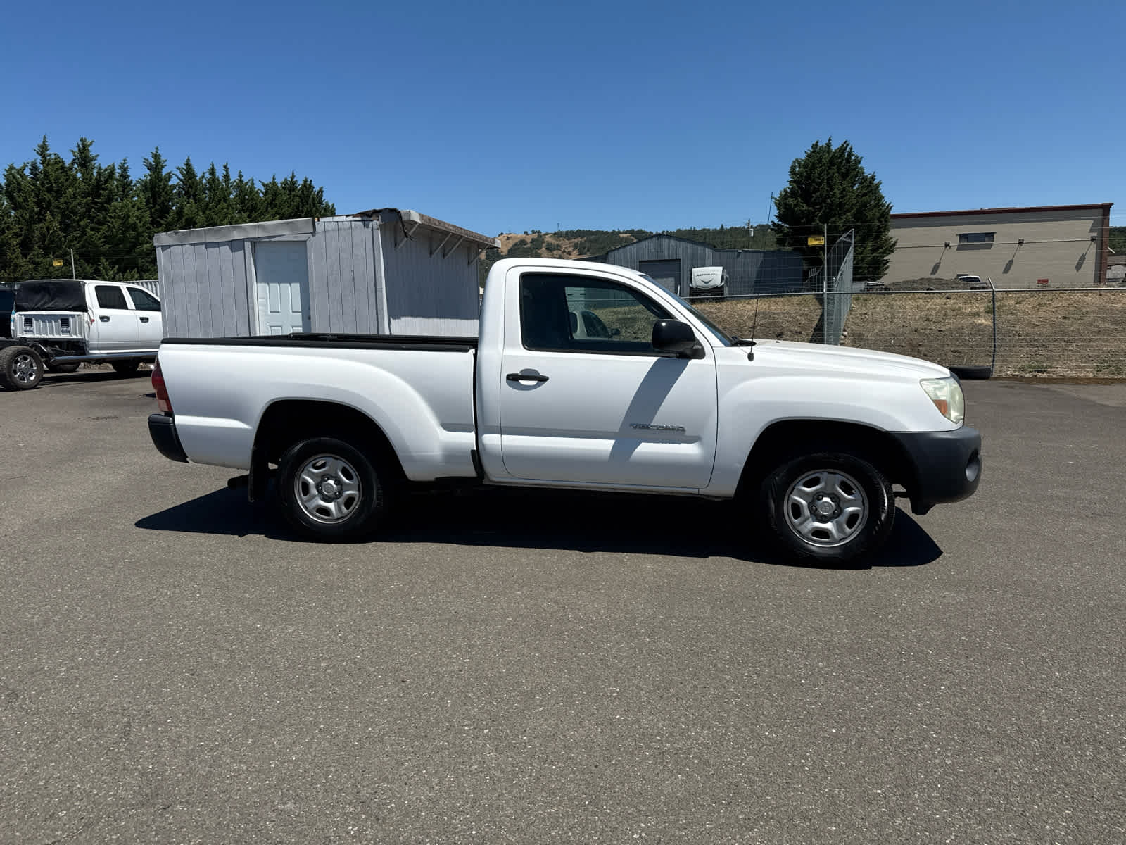 Thumbnail: 2006 Toyota Tacoma - 4