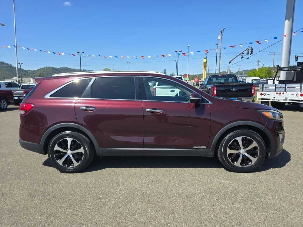 Thumbnail: 2017 Kia Sorento - 6