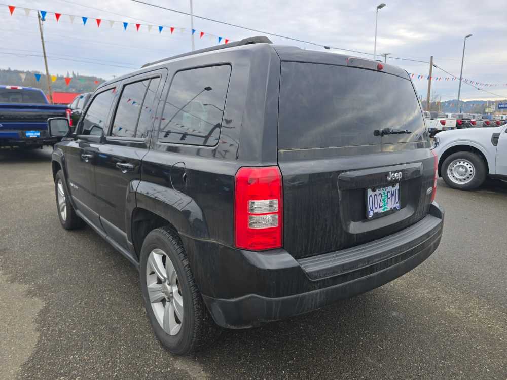 Thumbnail: 2013 Jeep Patriot - 3