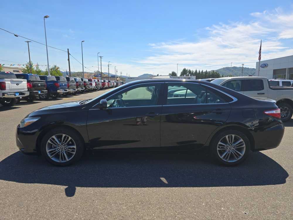 Thumbnail: 2015 Toyota Camry - 2
