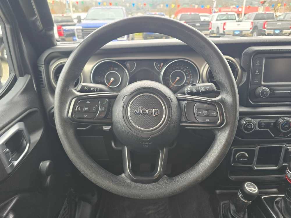 Thumbnail: 2019 Jeep Wrangler - 11