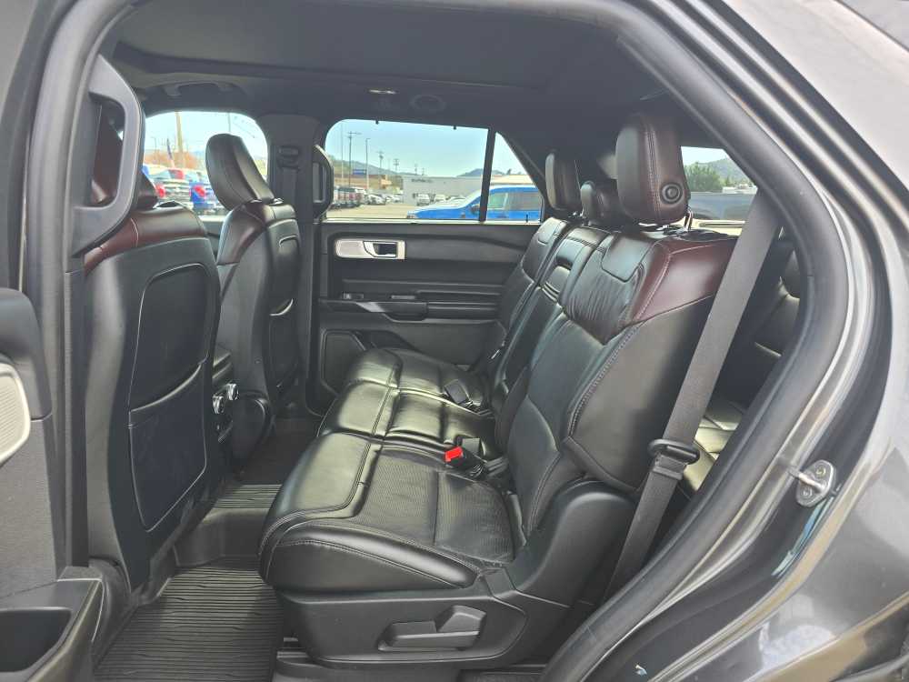 Thumbnail: 2020 Ford Explorer - 16
