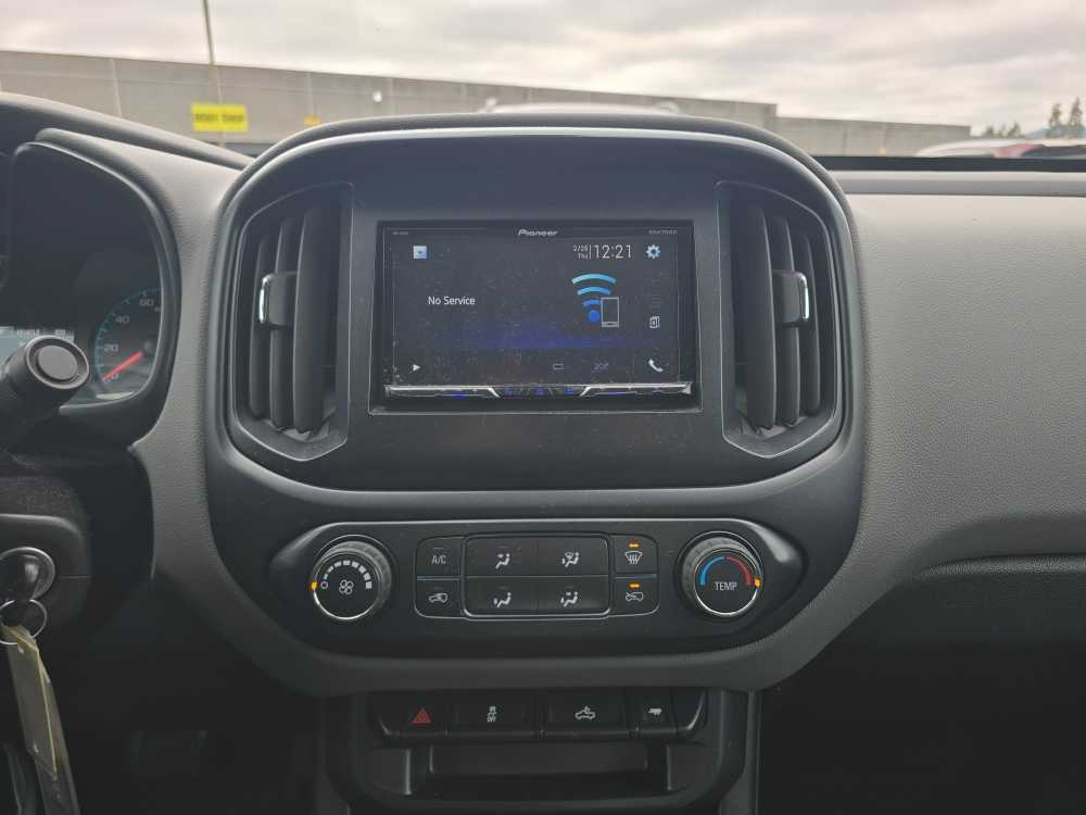 Thumbnail: 2016 Chevrolet Colorado - 12