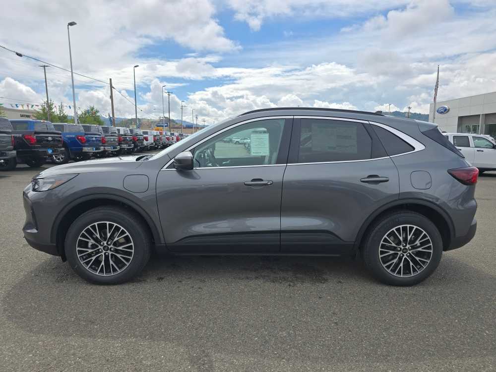 Thumbnail: 2025 Ford Escape - 2
