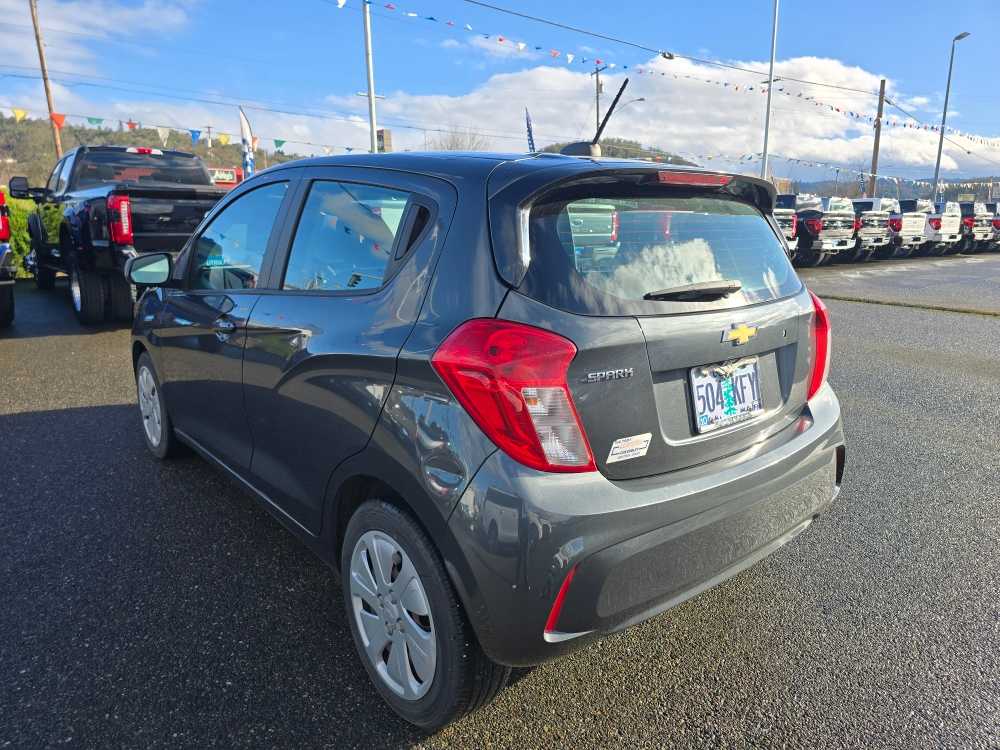 Thumbnail: 2017 Chevrolet Spark - 3