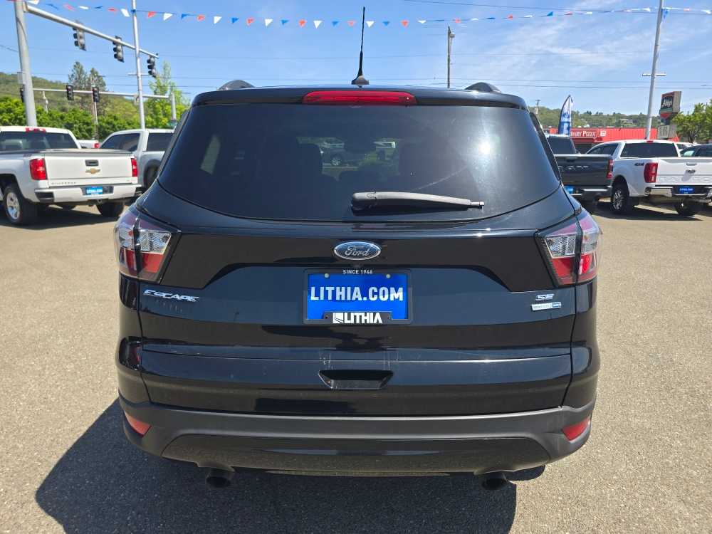 Thumbnail: 2018 Ford Escape - 4