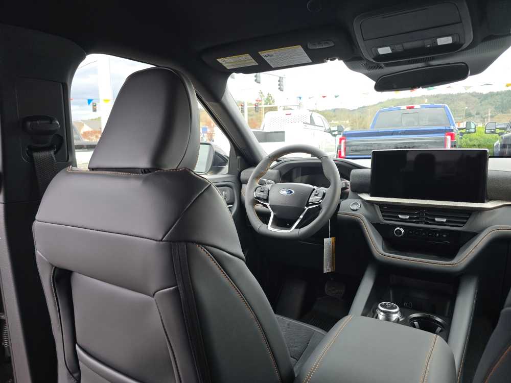 Thumbnail: 2026 Ford Explorer - 10