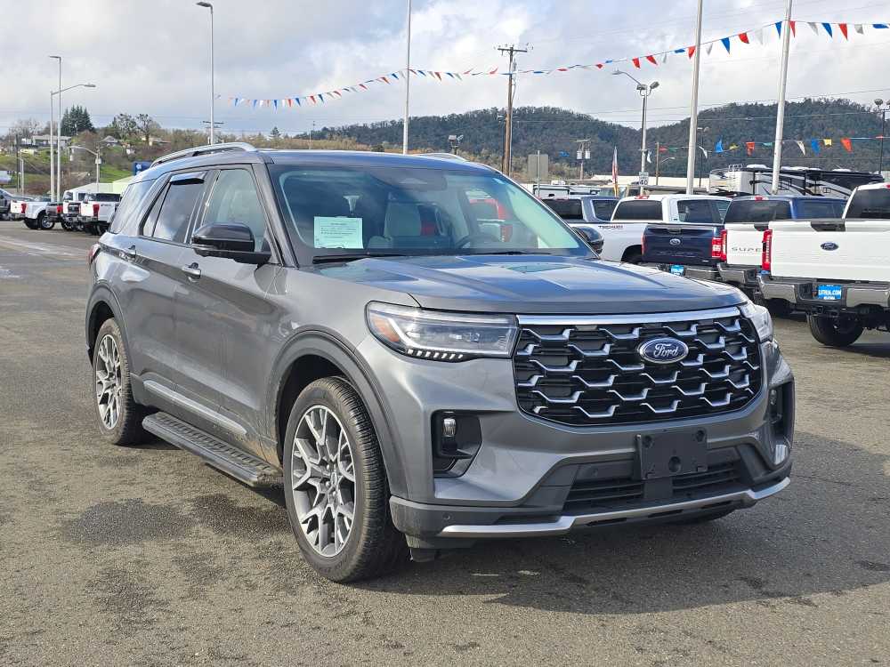 Thumbnail: 2025 Ford Explorer - 4
