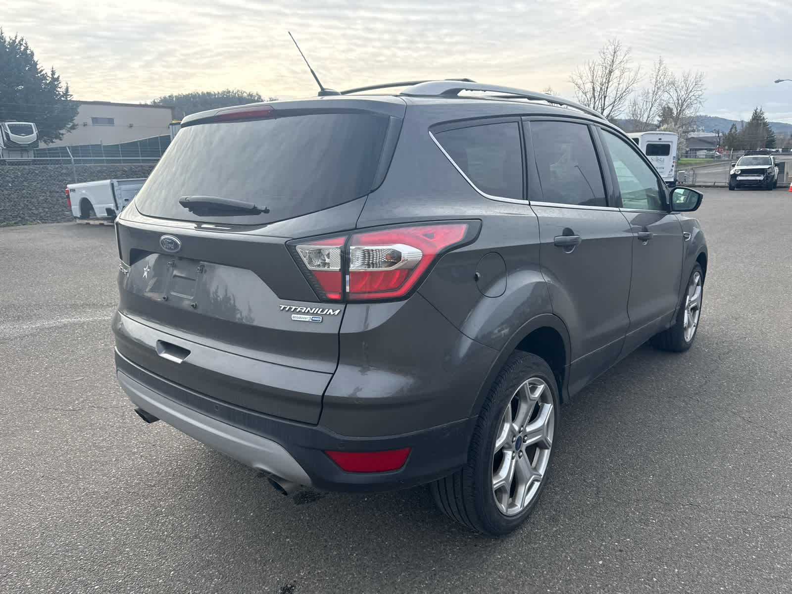 Thumbnail: 2017 Ford Escape - 5