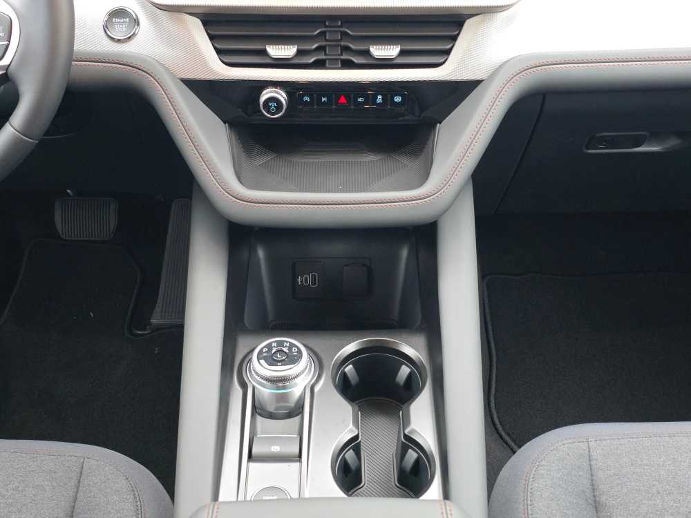 Thumbnail: 2026 Ford Explorer - 13