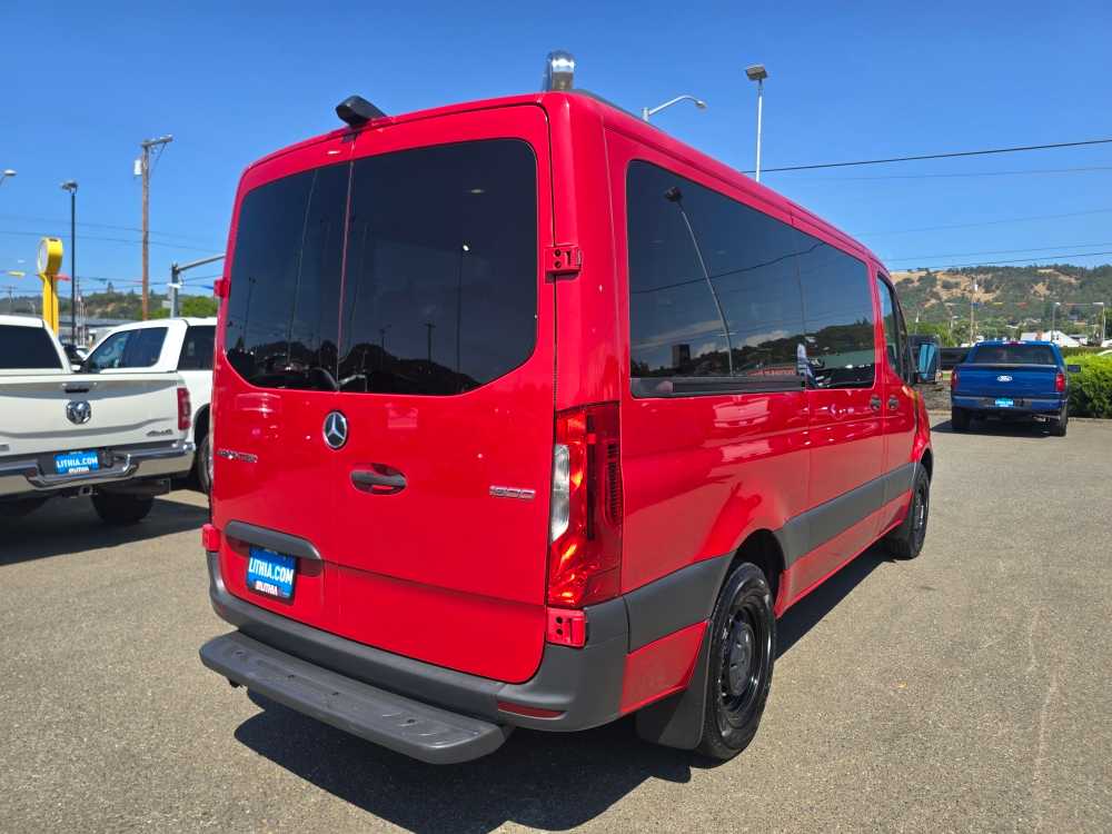 Thumbnail: 2021 Mercedes-Benz Sprinter - 5