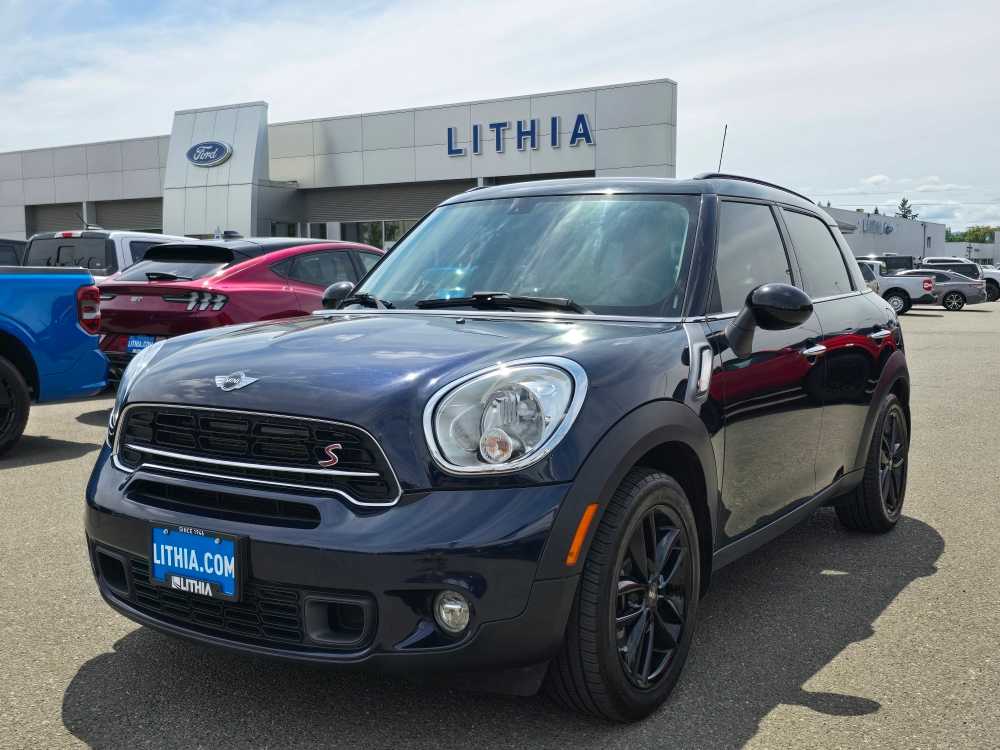2015 MINI Cooper Countryman S -
                  Roseburg, OR
