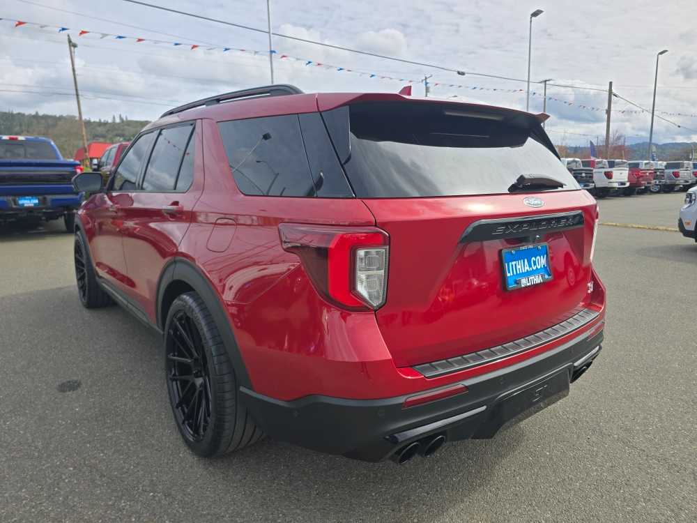Thumbnail: 2020 Ford Explorer - 3