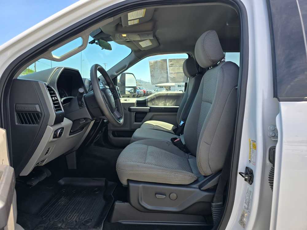 Thumbnail: 2020 Ford F-350 - 10