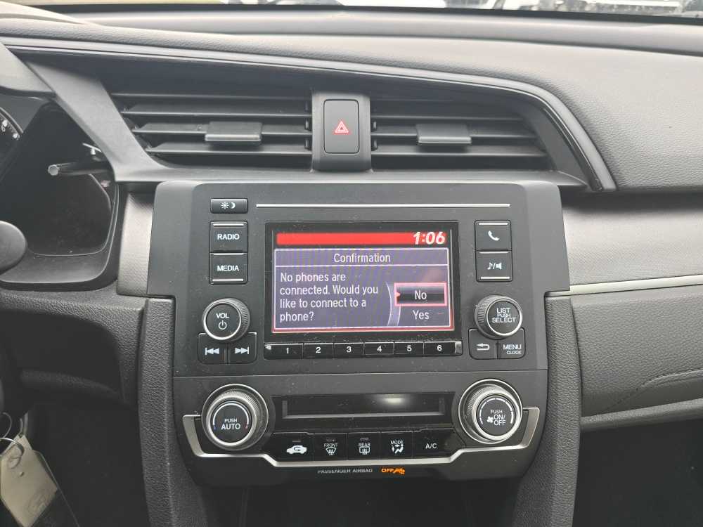 Thumbnail: 2016 Honda Civic - 15