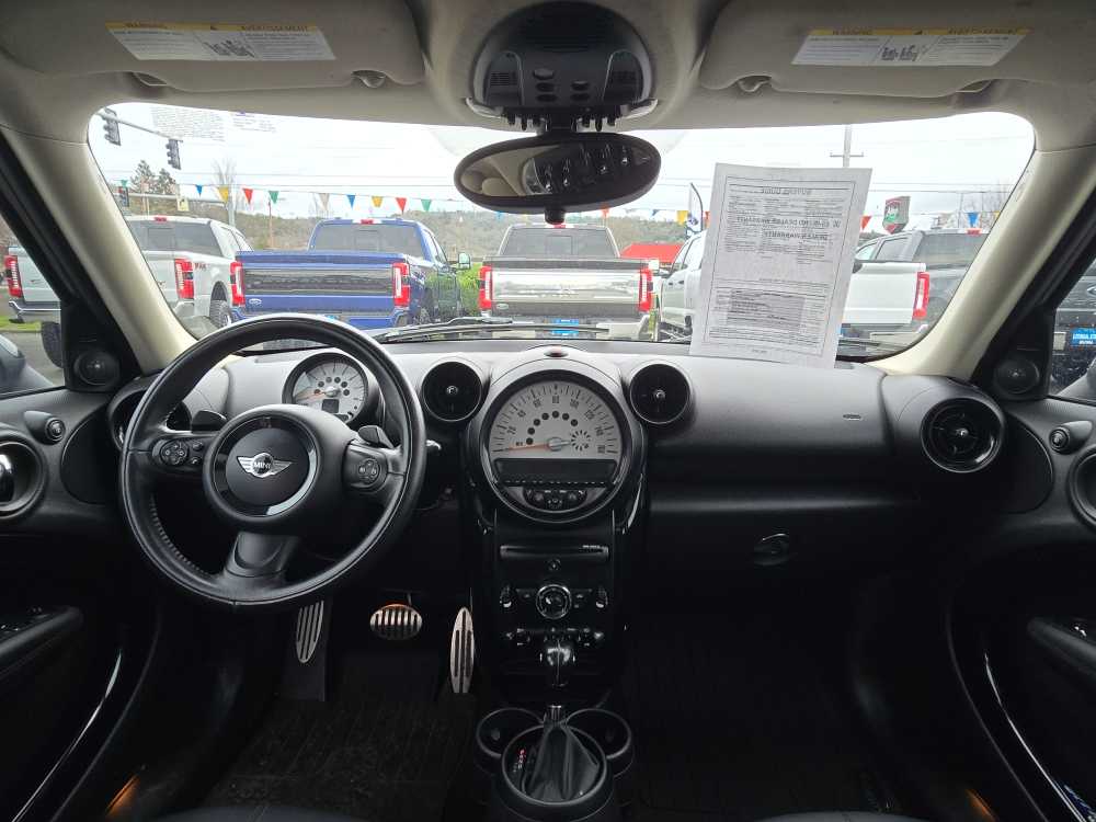 Thumbnail: 2013 MINI Cooper Countryman - 16