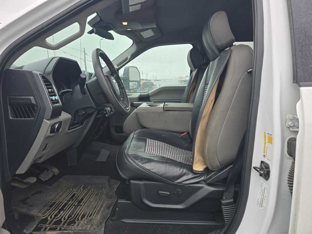 Thumbnail: 2020 Ford F-250 - 9