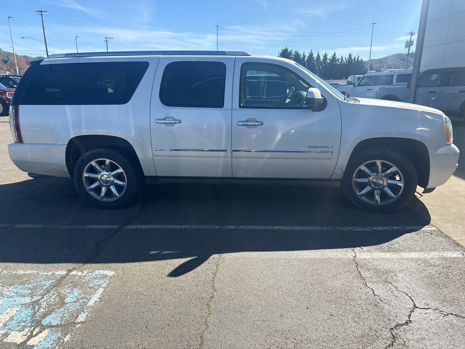 Thumbnail: 2014 GMC Yukon XL - 5