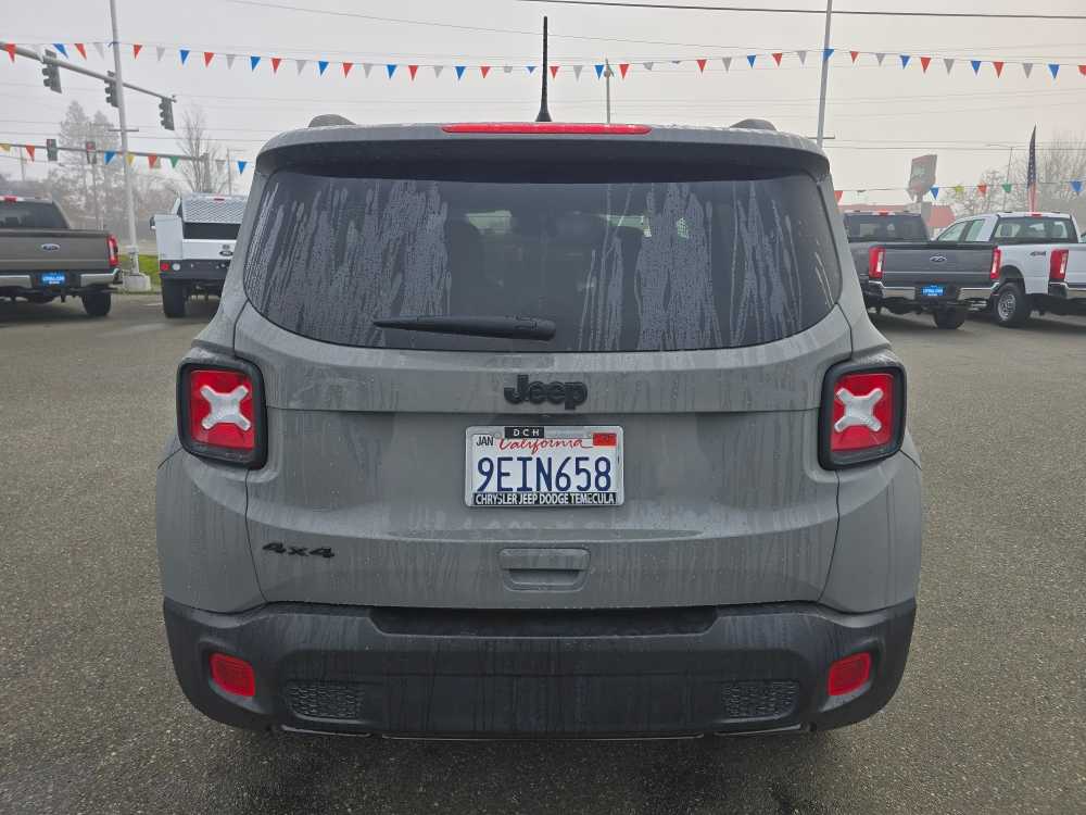 Thumbnail: 2022 Jeep Renegade - 4