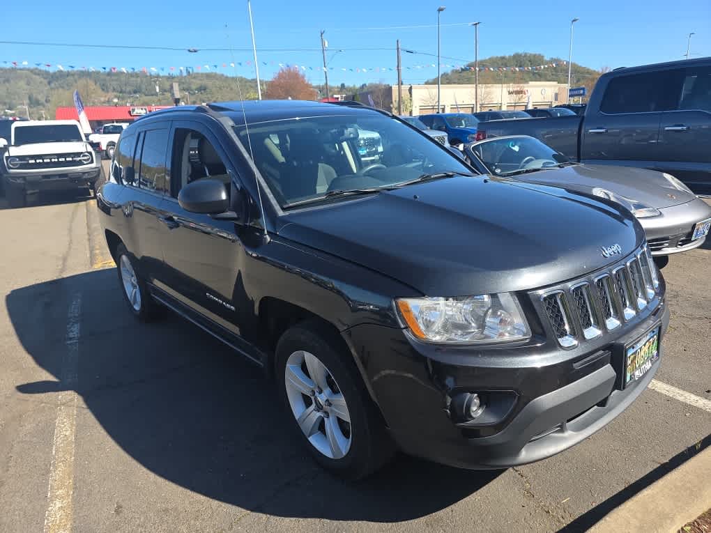 Thumbnail: 2011 Jeep Compass - 4