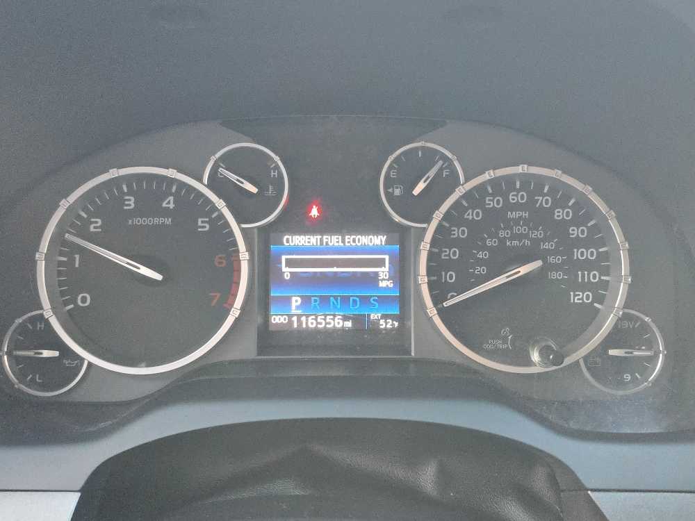 Thumbnail: 2015 Toyota Tundra - 21