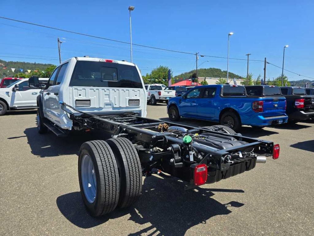 New 2025 Ford F-550 Chassis XL Truck Crew Cab