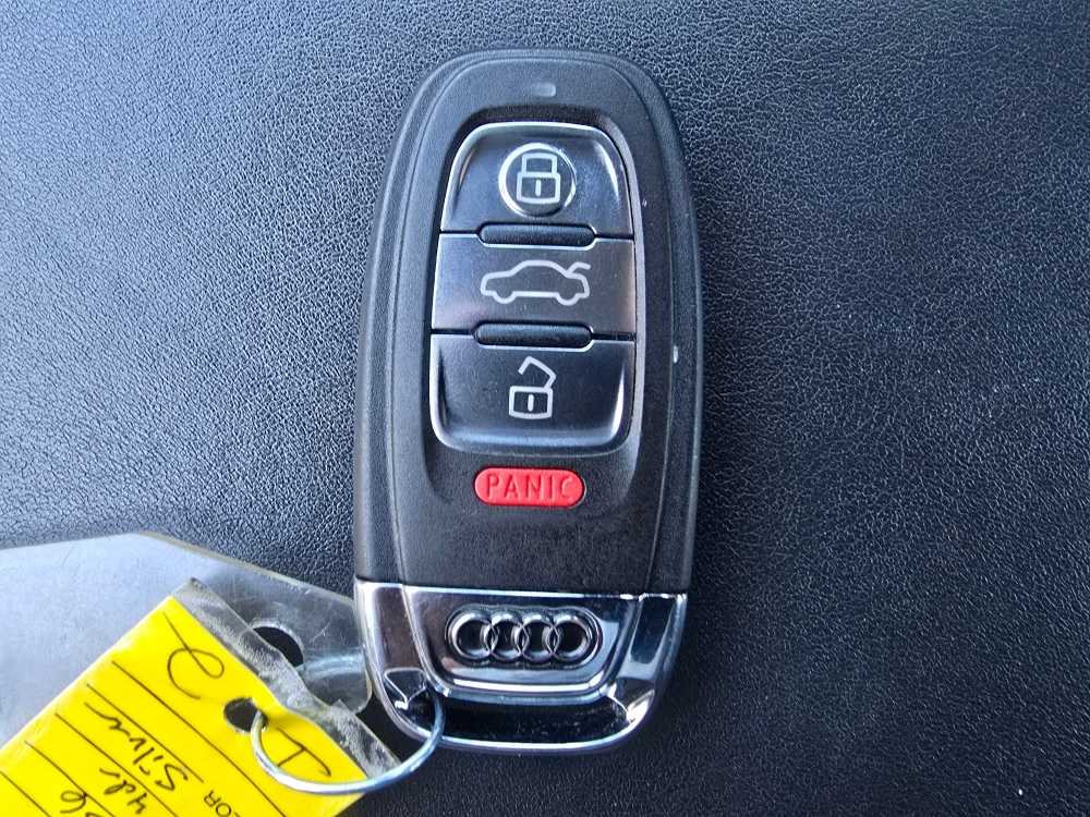 Thumbnail: 2013 Audi S6 - 21