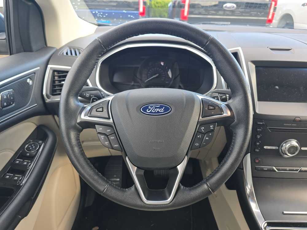 Thumbnail: 2019 Ford Edge - 11