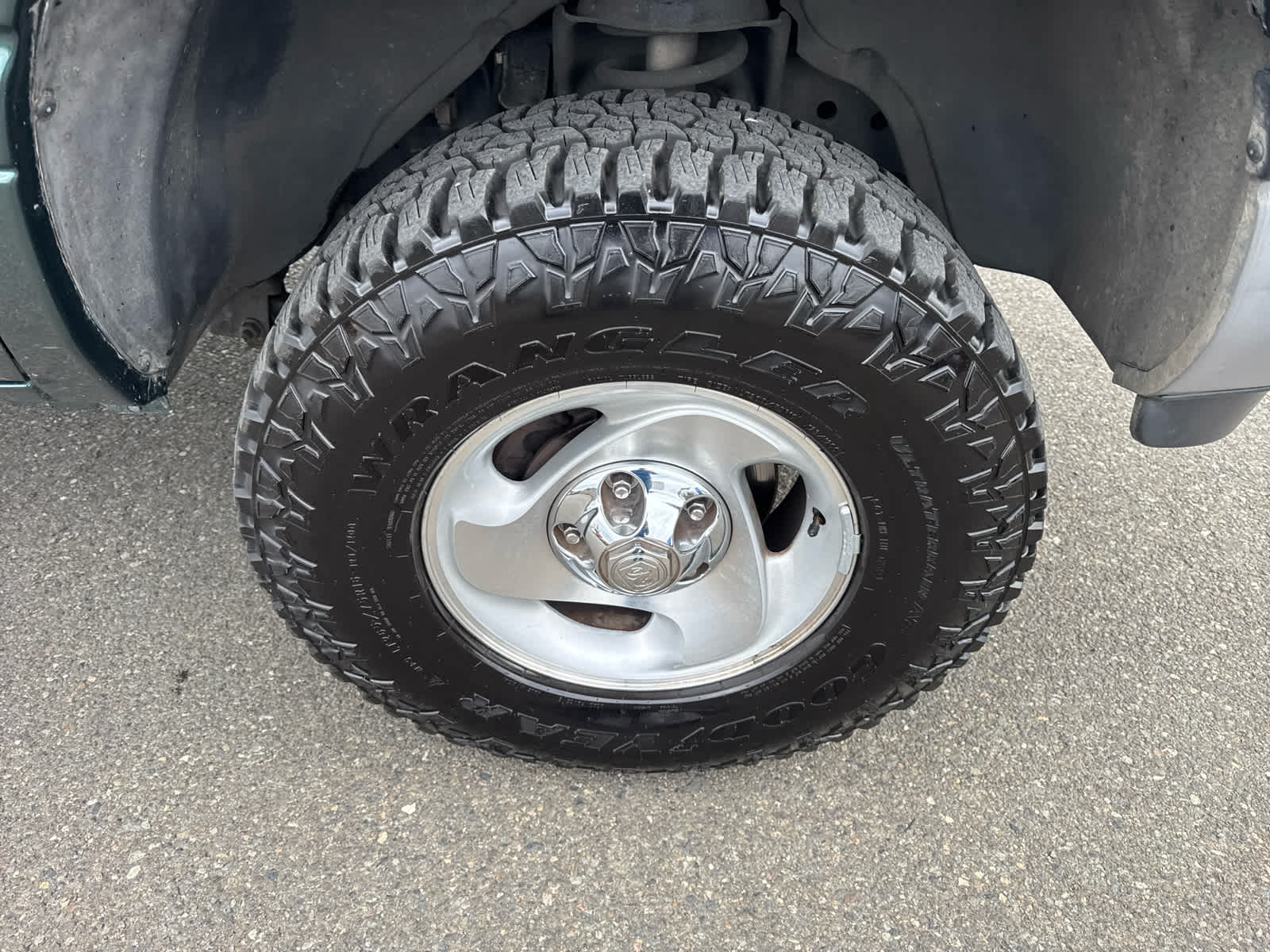 Thumbnail: 2000 Dodge Ram 1500 - 8