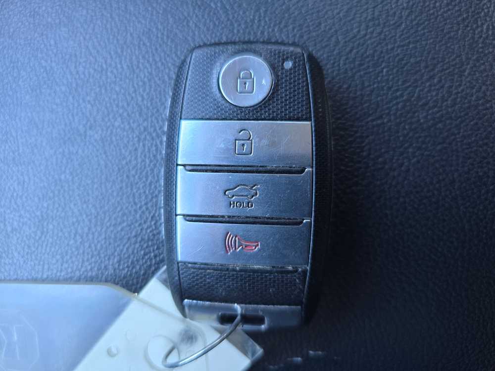 Thumbnail: 2020 Kia Optima - 21