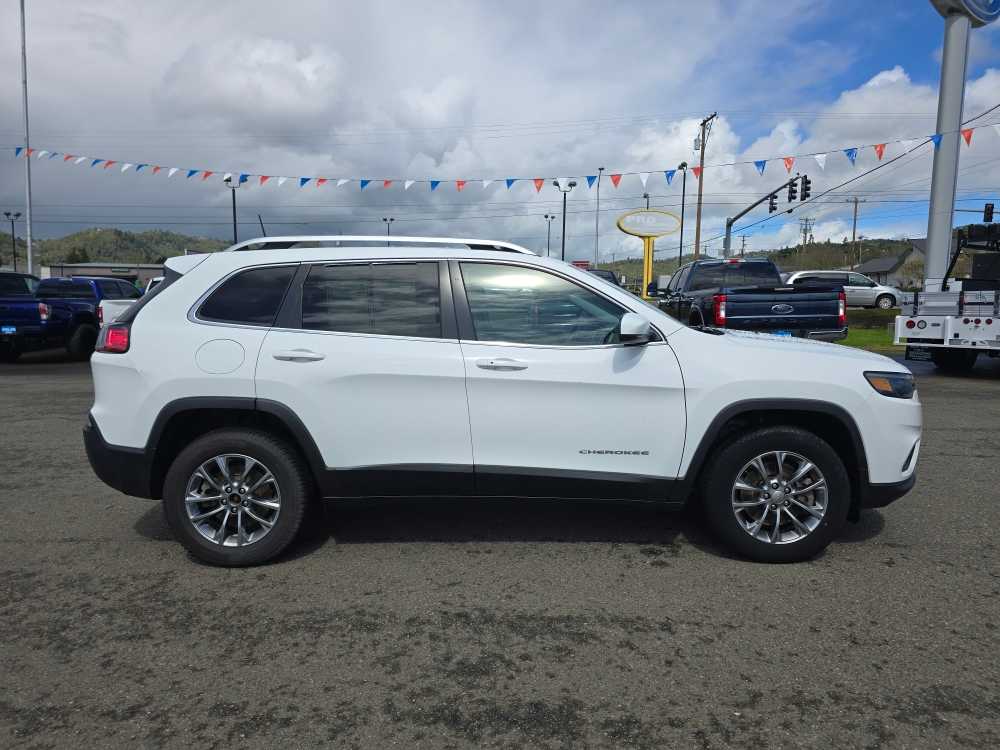 Thumbnail: 2020 Jeep Cherokee - 6