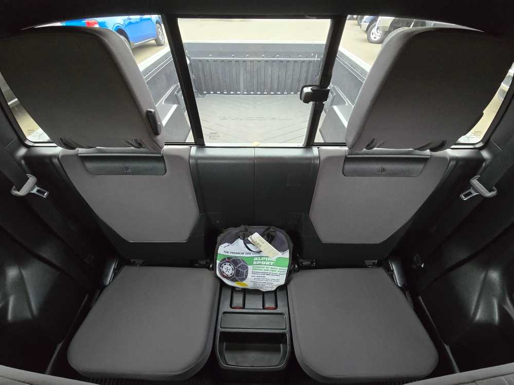 Thumbnail: 2017 Toyota Tacoma - 16