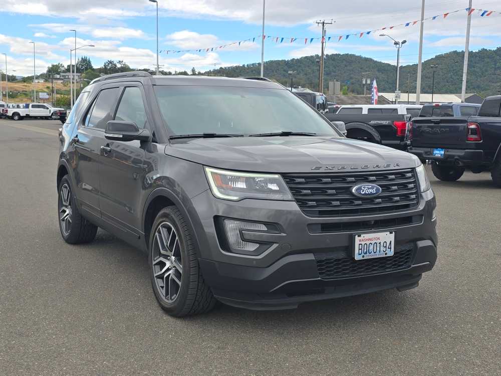 Thumbnail: 2017 Ford Explorer - 3