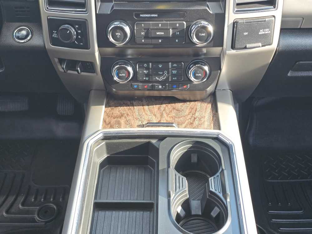 Thumbnail: 2019 Ford F-350 - 13