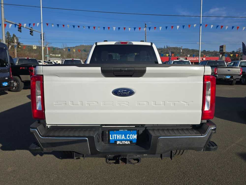 Thumbnail: 2023 Ford F-350 - 4