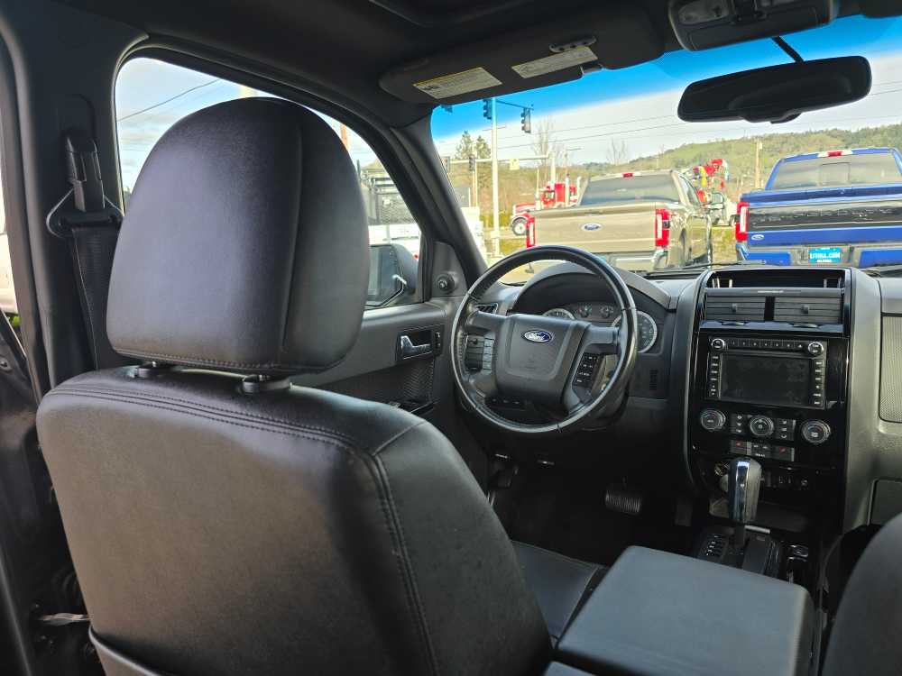 Thumbnail: 2012 Ford Escape - 10