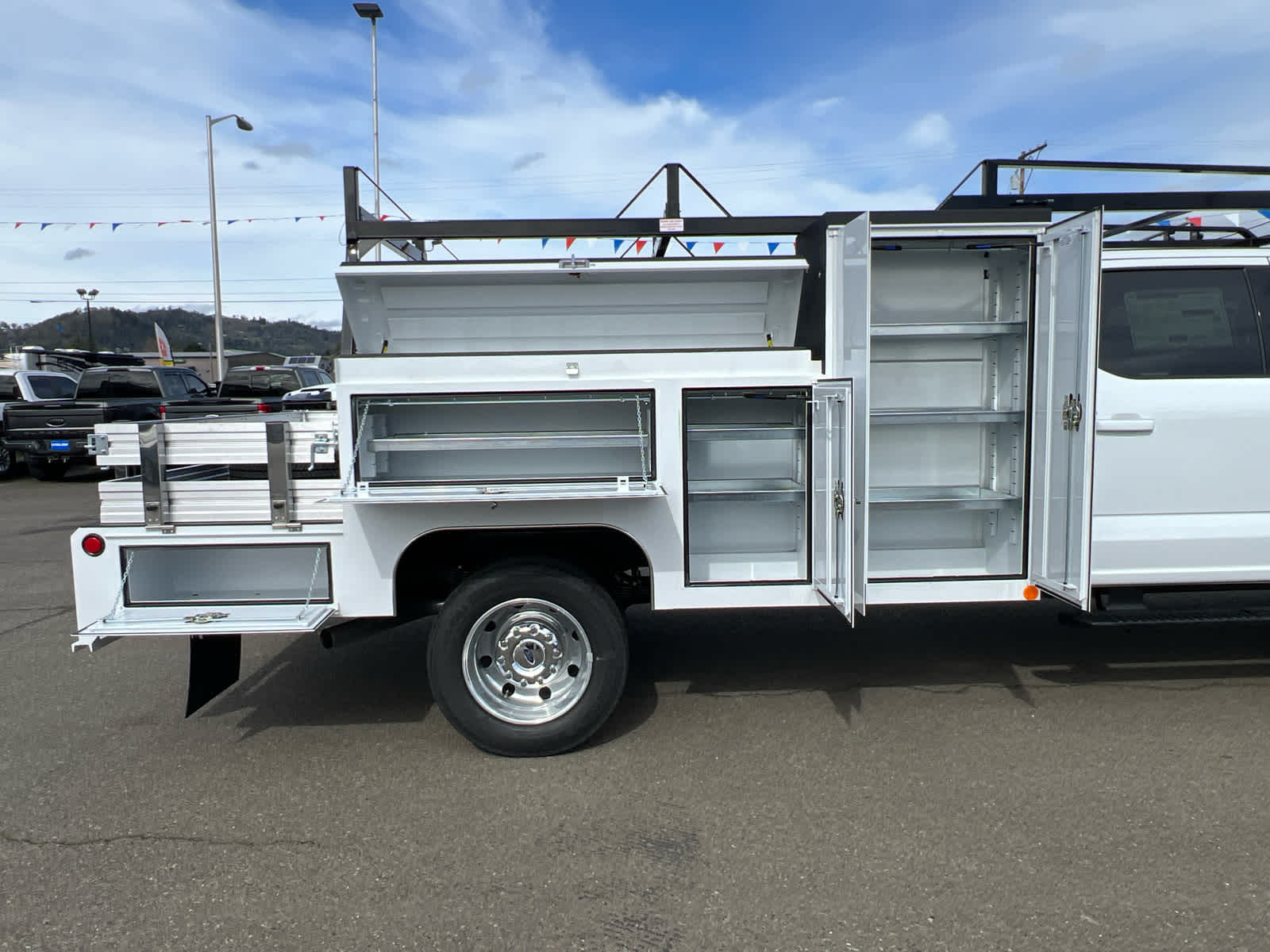 Thumbnail: 2026 Ford F-550 - 5